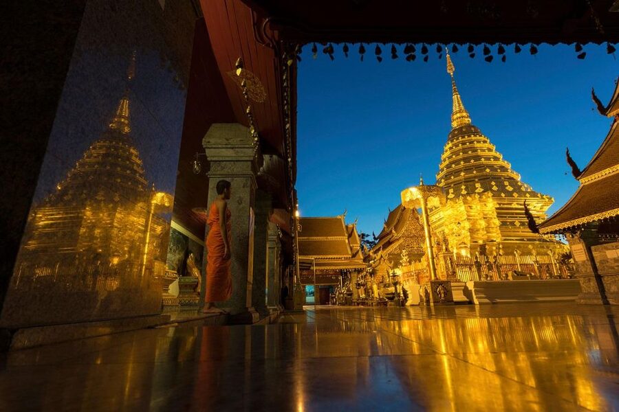 Chiang Mai: Doi Suthep & Wat Umong Twilight Tour with Pickup - Should you book this Chiang Mai twilight tour?