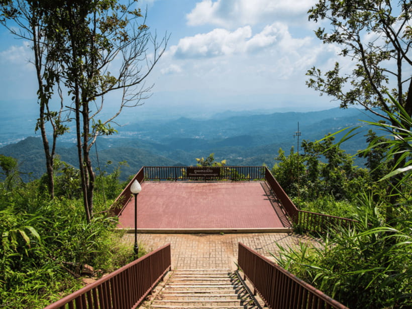 Chiang Mai: Doi Tung, Doi Mae, Salong Day Trip with Driver - Mae Fah Luang Garden: winter flowers and an easy walking rhythm