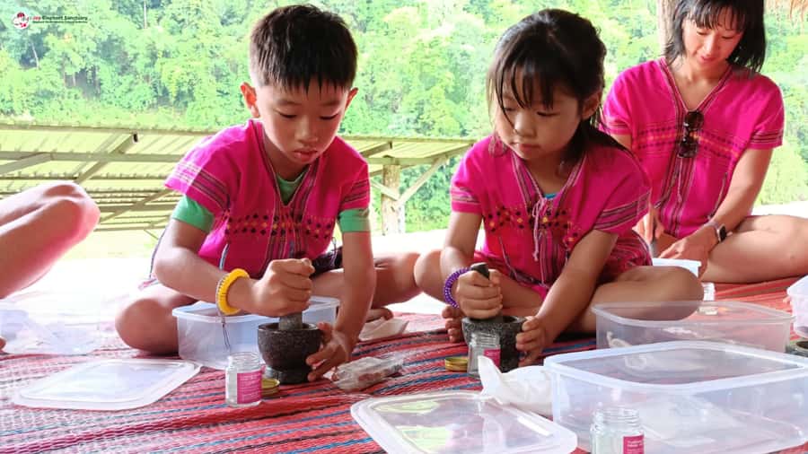 Chiang Mai: Elephant Sanctuary & Suthep Temple Sunrise View - Thai Handmade Souvenir Workshop: A Tangible Memory