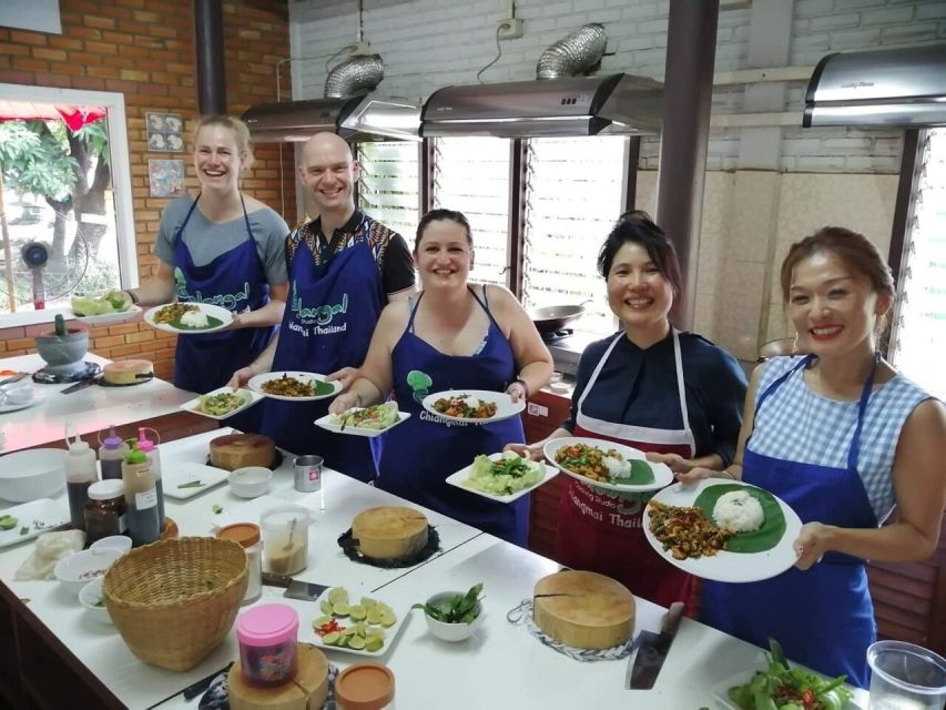 Chiang Mai: Evening Cooking Class and Local Market Visit - Why this Chiang Mai evening format makes sense