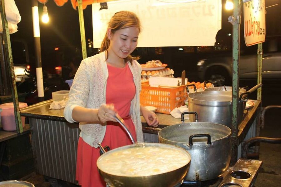 Chiang Mai: Evening Local Street Food Market Tour - Street Food You Can Actually Order: The Real Value of a Local Guide