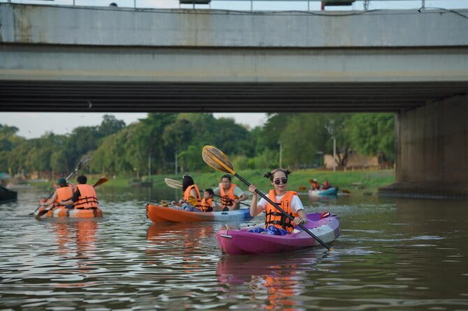 Chiang Mai: Explore Kayaking Through Mae Ping River on Sunset - Mae Ping sunset kayaking: why this evening feels local