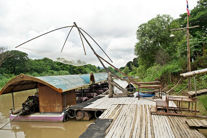 Chiang Mai Farm Life & Khao Soy Tasting on a Half-Day Boat Tour - English-speaking assistance, group size, and how the tour feels in practice