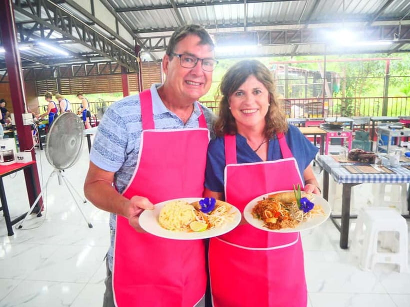 Chiang Mai: Full-Day Thai Cooking Experience at a Local Farm - The farm garden walk and the organic farm context