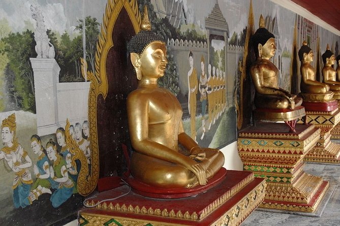 Chiang Mai: Guided City & Temple Discovery with Hotel Pickup - Why hotel pickup makes Chiang Mai easier