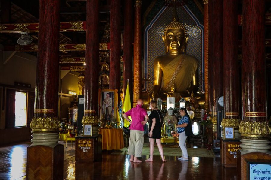 Chiang Mai: Half-Day Old Town Cycling Tour - The blacksmith community visit and what traditional craft life adds