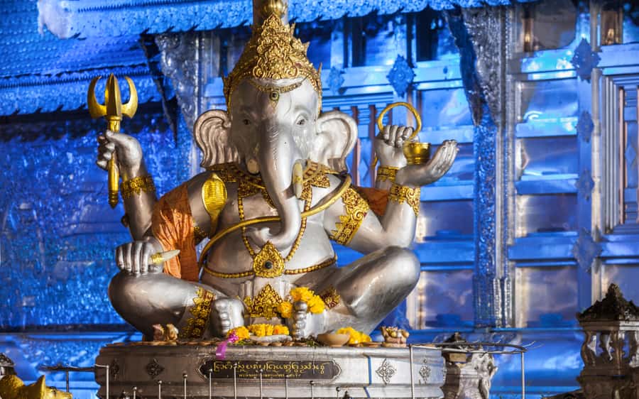 Chiang Mai: Half-Day Private City Tour by Tuk Tuk - Price and value: what $76 buys you in real time