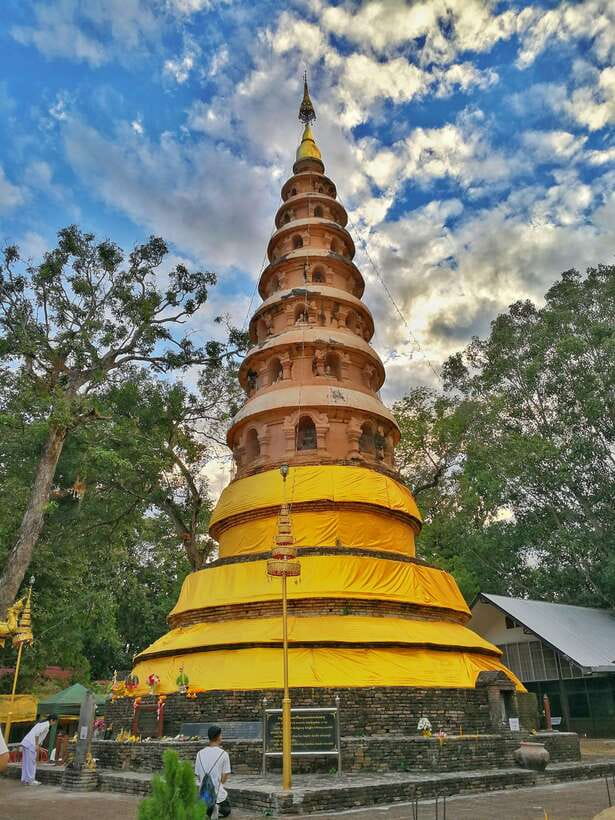 Chiang Mai:Hidden Gems: From Ancient Ruins to Serene Temples - Wat Phratat Sang Chan, a Jungle Ruin Feeling Like a Movie Set