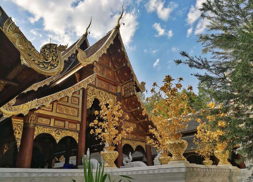 Chiang Mai:Hidden Gems: From Ancient Ruins to Serene Temples - Guides, Group Size, and Why Personal Attention Helps