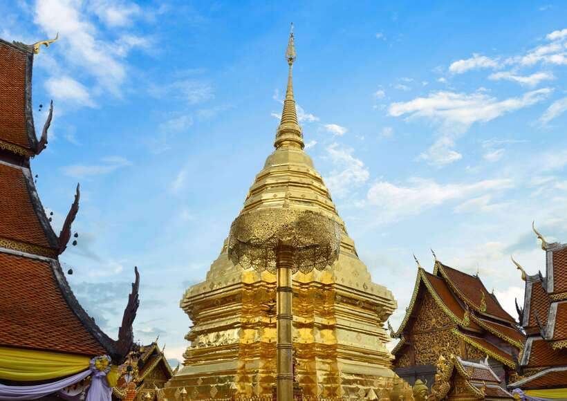 Chiang Mai: Hike on Monk’s Trail and Doi Suthep Private Tour - Wat Phra That Doi Suthep and the Golden Stupa summit views