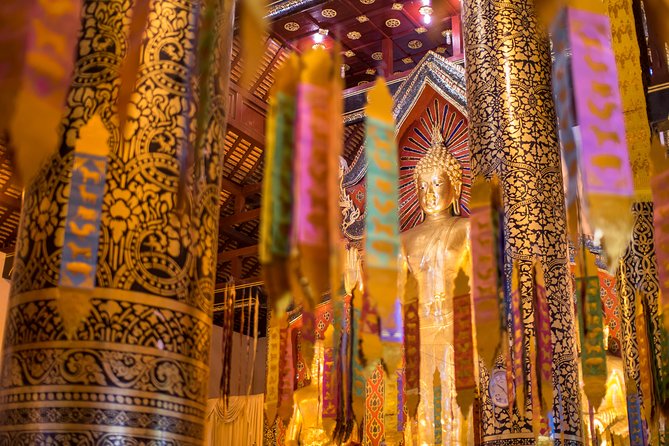Chiang Mai: Historic Old City Bike Tour - Morning or Night - Wat Chedi Luang: The Big Ruined Chedi Stop