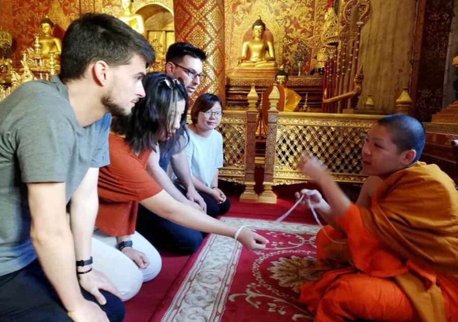 Chiang Mai: History & Mouth Watering Food Tour - Using Local Transportation Without Feeling Like a Tourist Bus Passenger