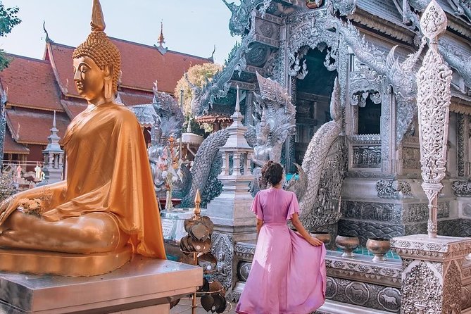 ️ Chiang Mai Instagram Tour: Most Famous Spots (Private and All-Inclusive) - Silver temple time: Wat Rajamontean and Wat Sri Suphan