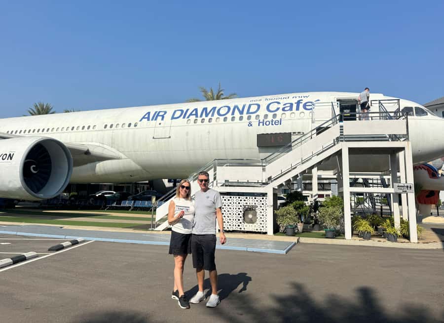 Chiang Mai: Instagrammable spots for half day - Carp cafe: the easiest “wow” photo moment (and a real rest stop)