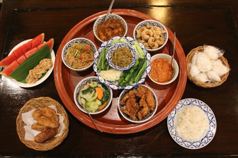 Chiang Mai: Khan Toke Traditional Meal & Dancing Performance - The Northern Thai menu: what you eat and how the meal moves