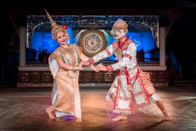 Khan Toke Traditional Meal & Dancing Performance