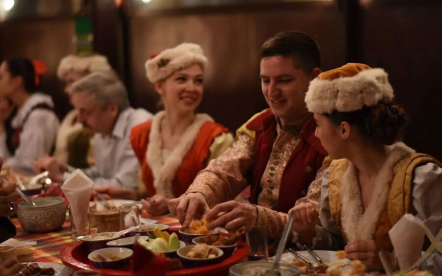 Chiang Mai: Khantoke Dinner with Traditional Performance - Set Menu versus Buffet, your best match for hunger and refills