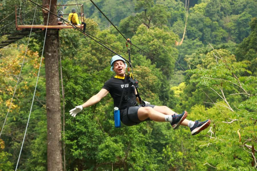 Chiang Mai: Kingkong Smile Zipline with Lunch and Transfers - What to bring and wear so you don’t waste energy