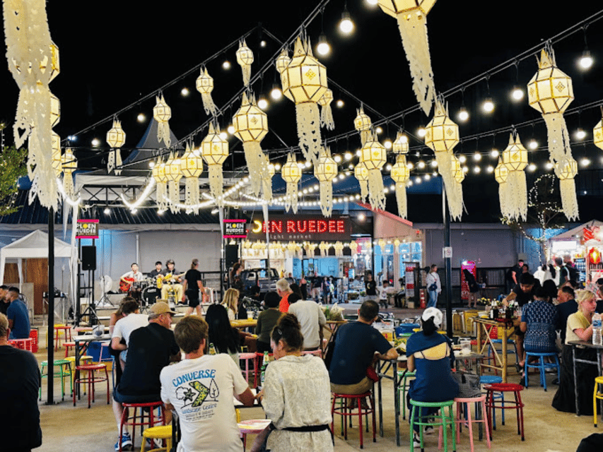 Chiang Mai: Ladyboy Cabaret Show with Dinner and Drinks - The cabaret show itself: what you should watch for