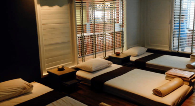 Chiang Mai: Let's Relax Spa Chiang Mai Pavillion E-Voucher - Dry massage on a mattress, with loose pajamas