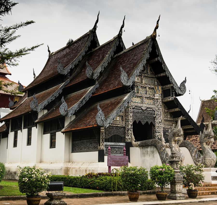 Chiang Mai Light: Tuk Tuk Night Tour with Temples & Markets - Duangtawan Hotel Chiang Mai Meeting Point: Start Simple, Not Stressful