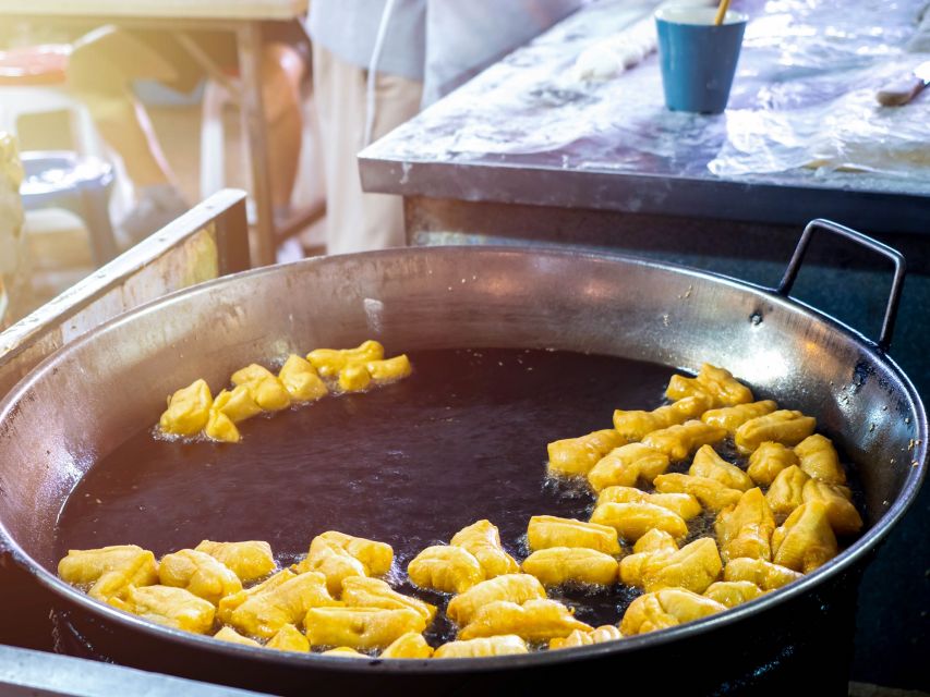Chiang Mai: Local Food and Markets Guided Walking Tour - Responsible exploring that doesn’t slow down your day