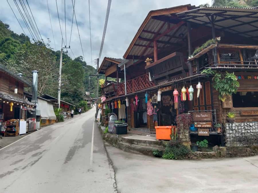 Chiang Mai: Mae Kampong Village, Hot Springs & Bor Sang Tour - Transport, timing, and why the ride quality matters here