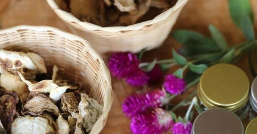 Chiang Mai : Making Herbal Ball And Inhaler - What you’ll make: herbal balls plus a custom inhaler