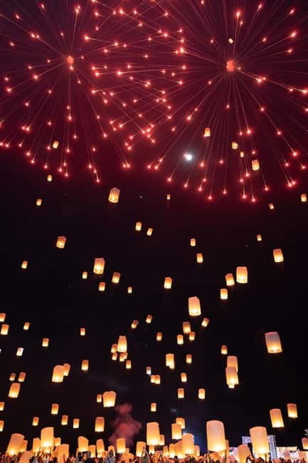 Chiang Mai Moonlight Sky Lantern Loy Krathong Festival 2025 - The Stage Show: Music and Dance With Northern Culture Focus