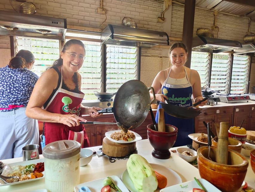 Chiang Mai: Morning Cooking Class with Market Visit - Who this class suits best