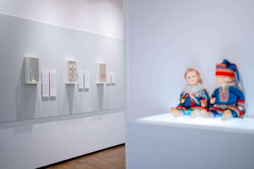 Chiang Mai: Museum of Broken Relationships Entry Ticket - How the anonymous objects and stories are presented