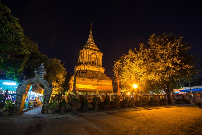 Chiang Mai Night Bike Tour - Chiang Mai Gate Night Market Food Tasting: Eat Like a Local, Not a Guessing Game