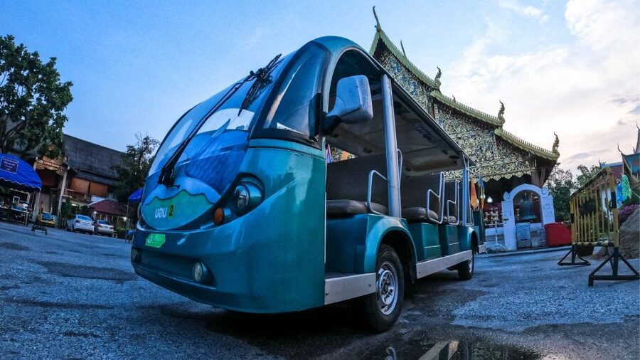Chiang Mai: Nighttime City Highlights by EV Tram - Chiang Mai Gate Market: the real reason the tour feels complete