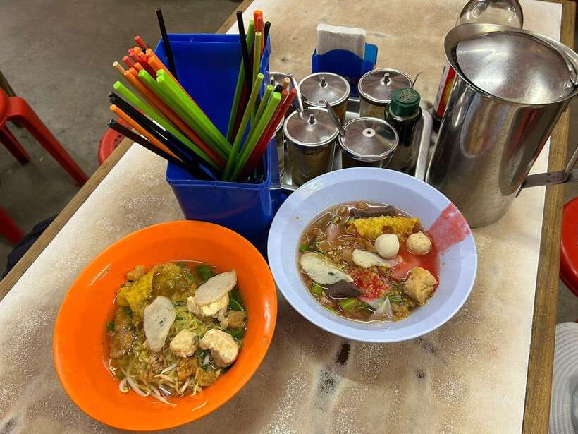 Chiang Mai Old City, Local Market, Local Food Tour - Should you book this Old City temples and market tour?