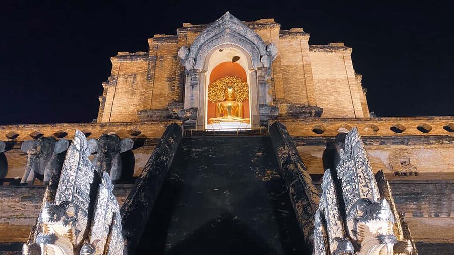 Chiang Mai Old City Twilight Tour: Lanna Majestic Glow - Wat Phra Singh: Wihan Lai Kham, Phra Phutthasihing, and what to notice