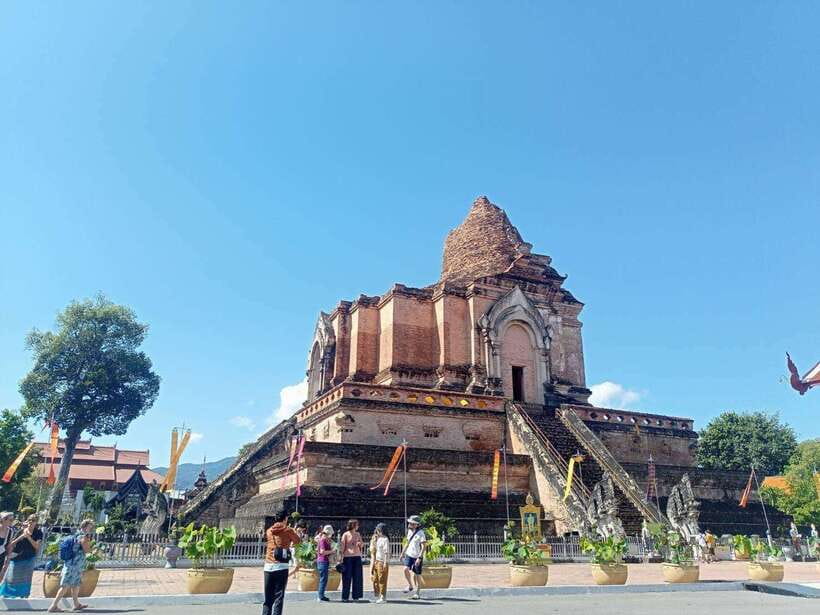 Chiang Mai: Private City Tuk-Tuk Tour - Key Highlights You’ll Actually Feel on the Road