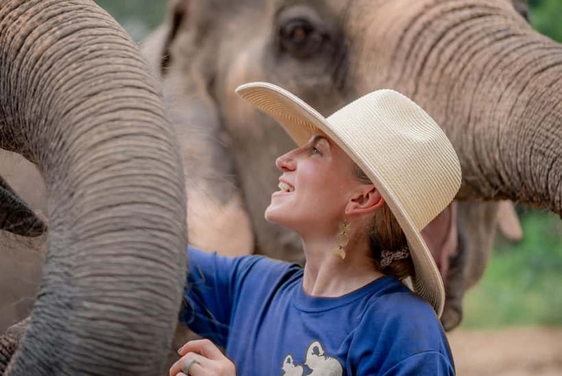 Chiang Mai: Private Photography Session with a Local A-pro - Choosing your theme after booking is the secret to photos that feel like you