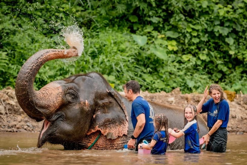 Chiang Mai: Private Photography Session with a Local A-pro - How the shoot day likely flows, from meeting to wrap-up