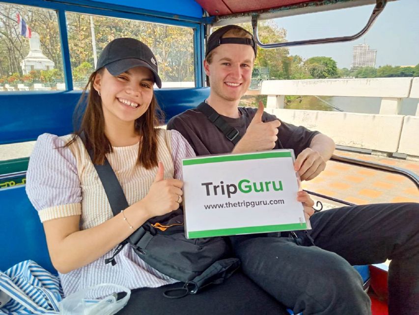 Chiang Mai: Private Tuk Tuk Tour of City Temples With Pickup - Market time: Warorot Street Market or Mueang Mai Street Market