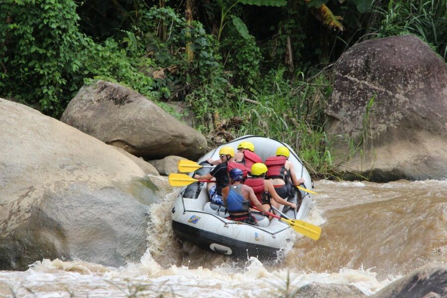 Chiang Mai Rafting in Mae Taeng River with Thai Buffet - Who This Tour Suits Best, and Who Should Skip