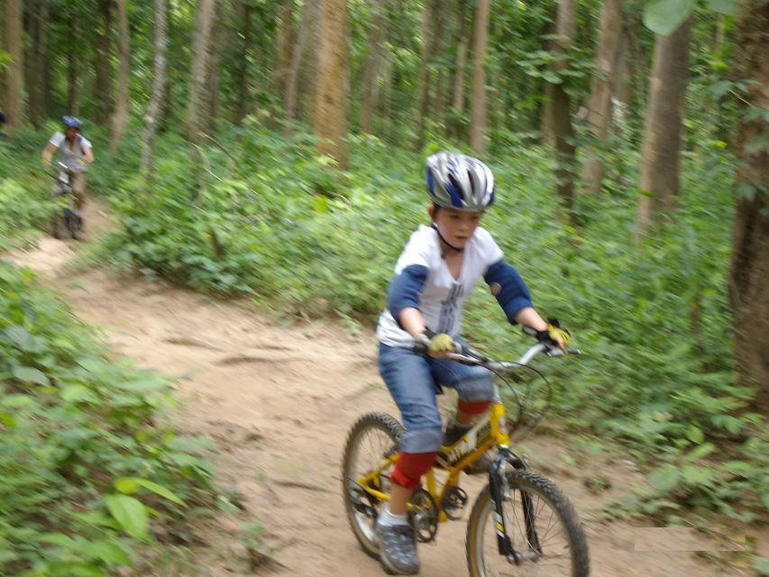 Chiang Mai: Rainforest Guided Mountain Biking Tour - Support truck logistics: why it makes families and mixed groups feel safer