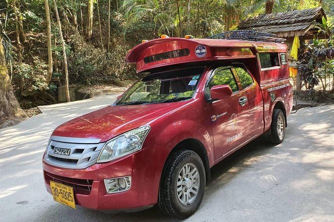 Chiang Mai RED TRUCK City Tour: Famous Attractions & Doi Suthep - Wat Pha Lat: the steep, peaceful precursor with waterfalls