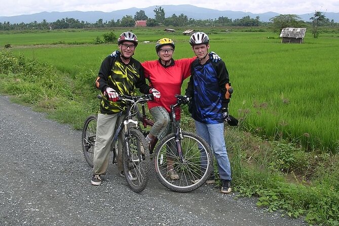 Chiang Mai Rice Fields Biking Tour - Village stops and local food that fit the day