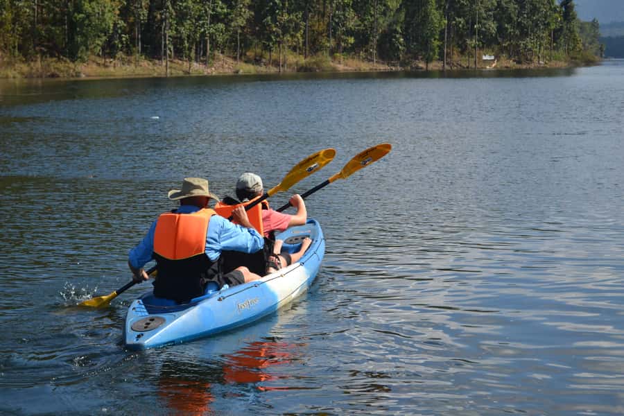 Chiang Mai: Sticky waterfall, lake kayak and cycling tour - Birdy and the Thai Culture Lesson That Makes It Feel Local