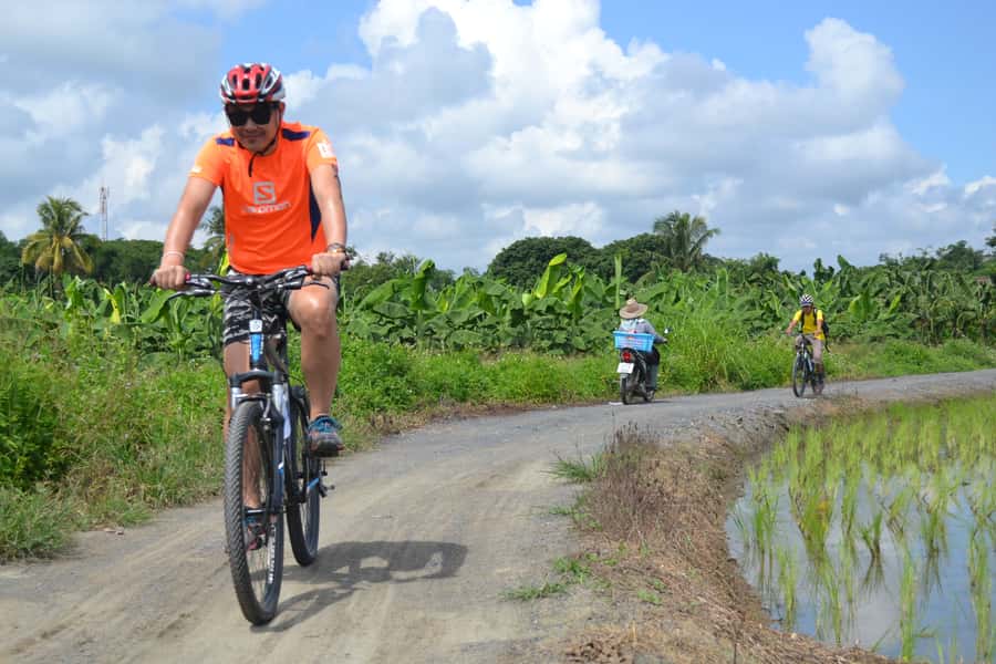 Chiang Mai: Sticky waterfall, lake kayak and cycling tour - What’s Included, What You Pay For Yourself