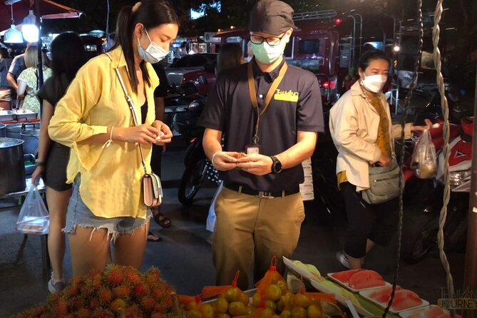 Chiang Mai Street Food Tour by Tuk Tuk with Pick Up - Wat Phra Singh: a UNESCO core-zone temple with a quick hit