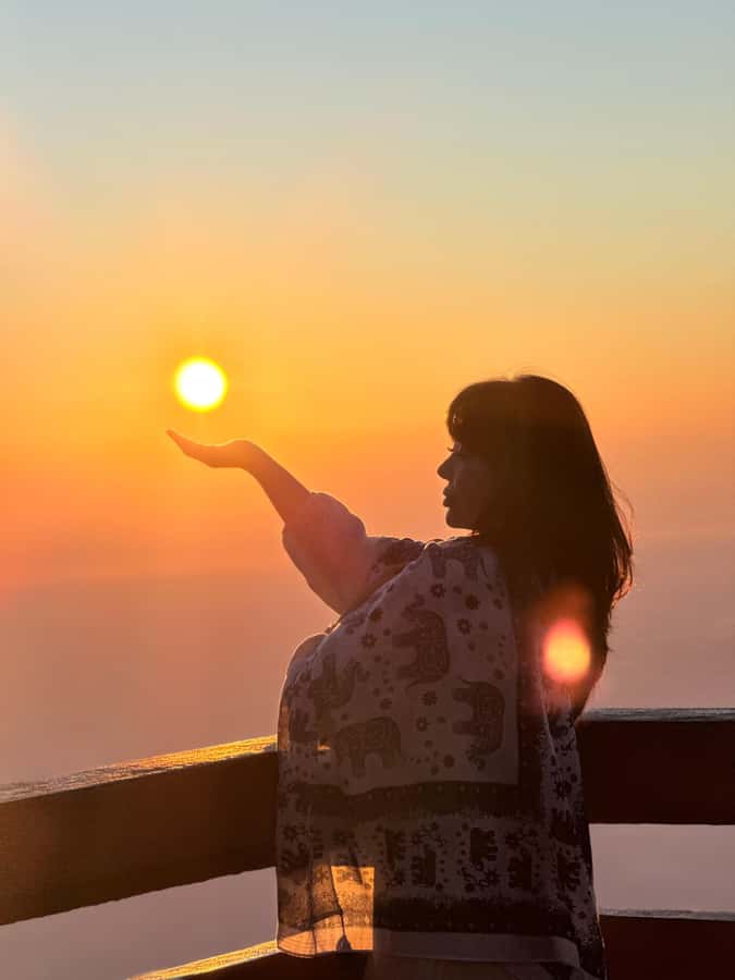 Chiang Mai: Sunrise DoiSuthep | WatPhaLat | iPhoneSnap - Wat Phra That Doi Suthep, first light and panoramic temple views