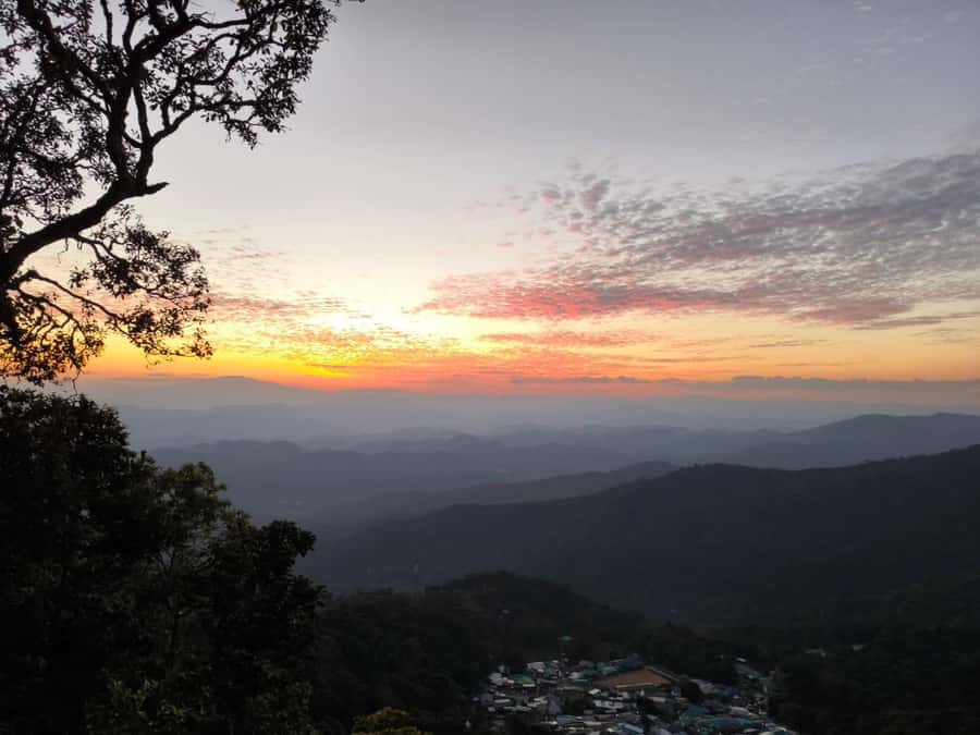 Chiang Mai Sunset Point,Wat Pha Lat,Wat Doi Suthep,Wat Umong - Should You Book This Chiang Mai Sunset Temples Tour?