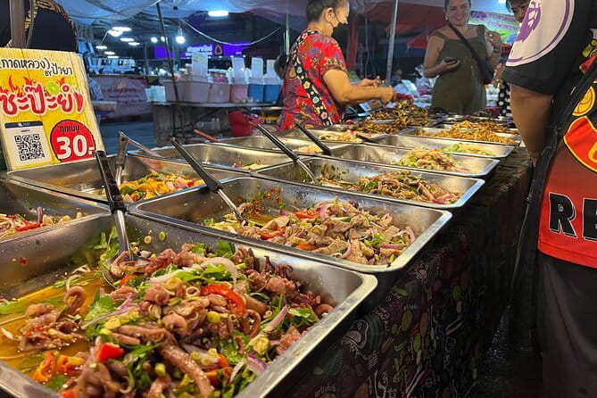 Chiang Mai Temples and Market Tuk Tuk Night Tour - Price and value check: what you pay, and what you should budget in cash