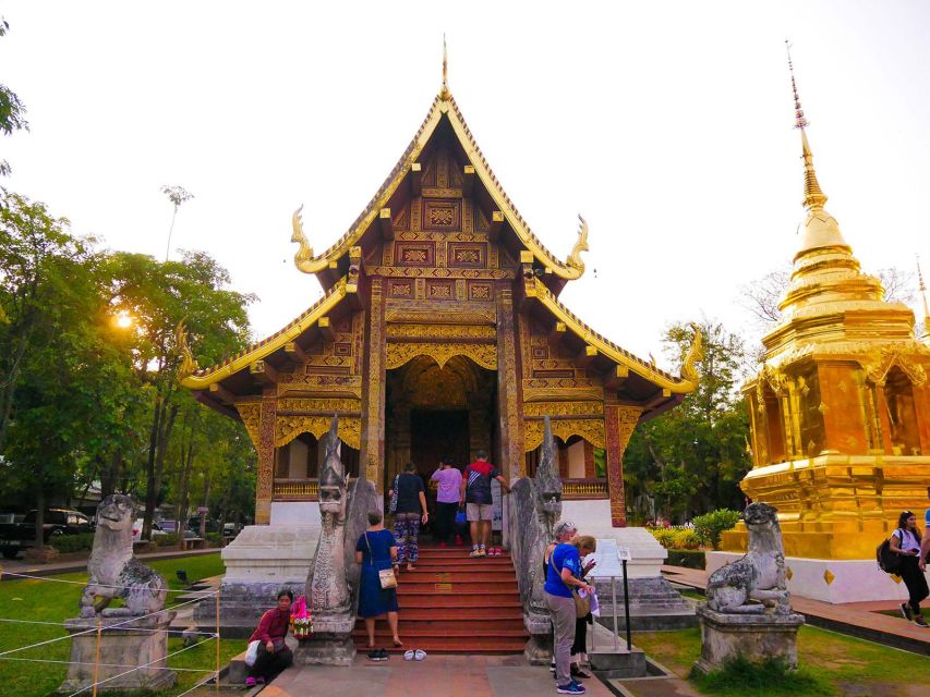 Chiang Mai: Temples and Street Food Night Tour by Tuk Tuk - Price and what you truly get for $41 per group